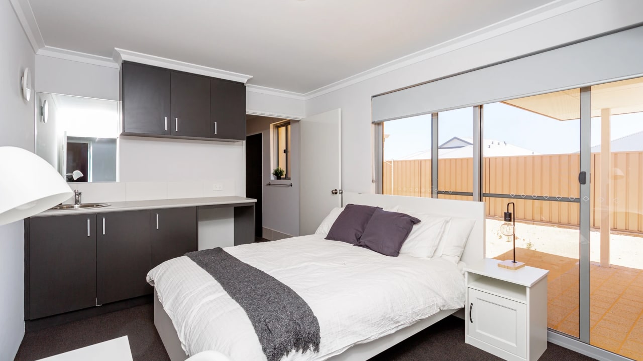 Furnished room with ensuite in a share house