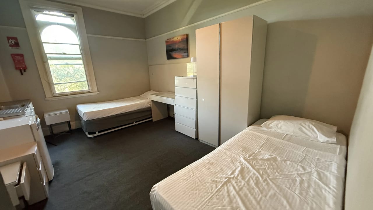 Furnished room studio flat for rent
