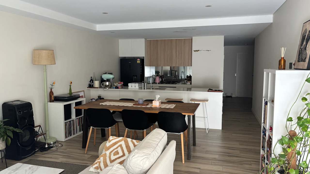 Unfurnished room with own bathroom