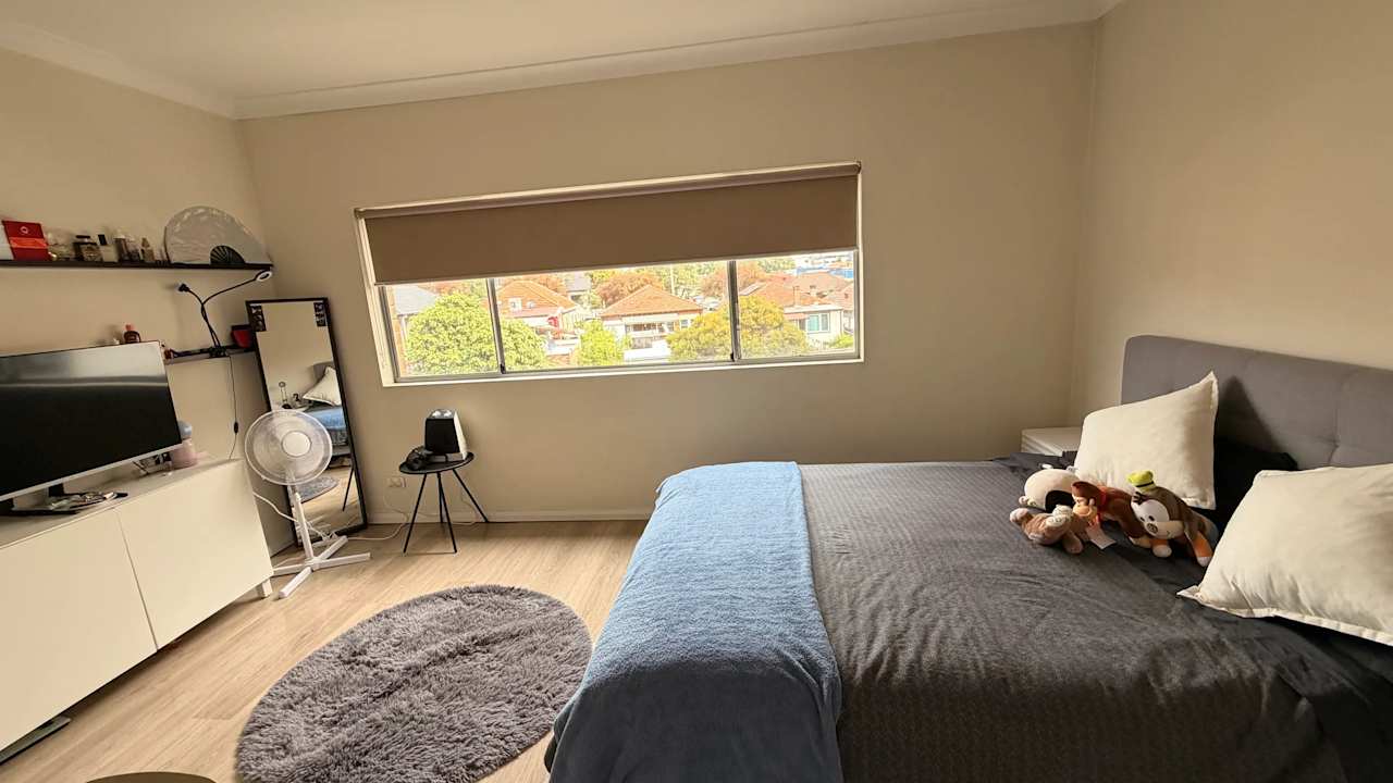 Whole property with 3 rooms for rent