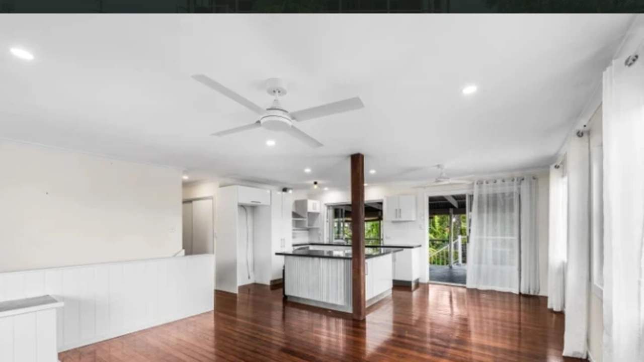 Whole property with 4 rooms for rent