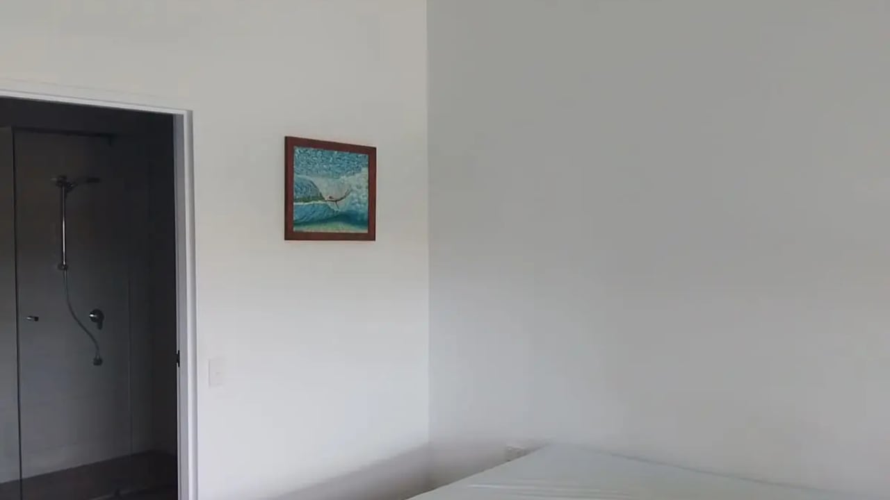 Furnished room with ensuite in a flatshare