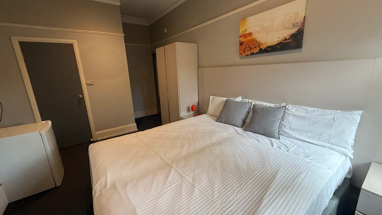 Furnished room studio flat for rent