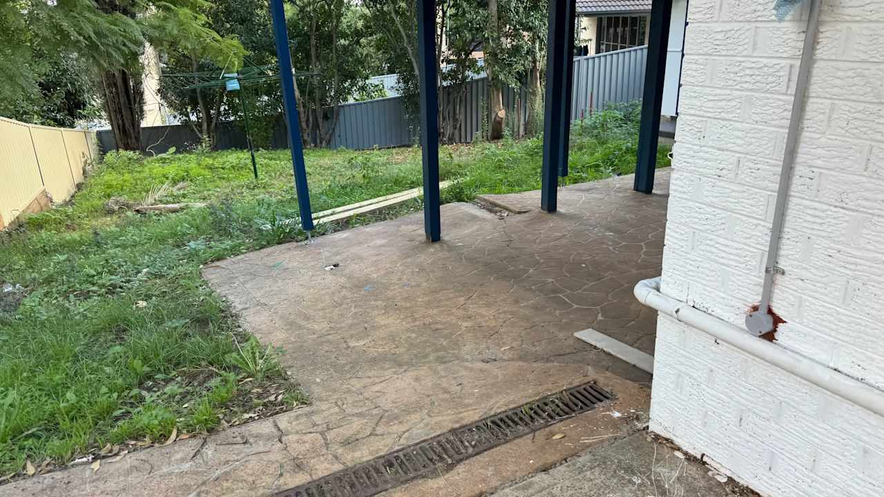 Furnished room studio flat for rent