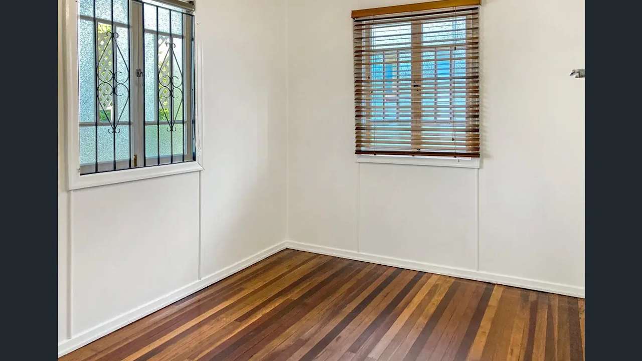 Unfurnished room in a share house