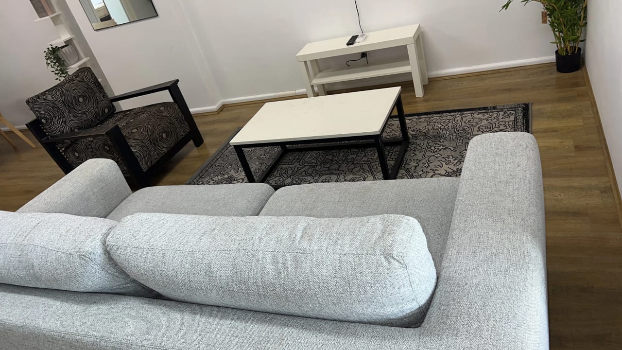 Whole property with 3 rooms for rent