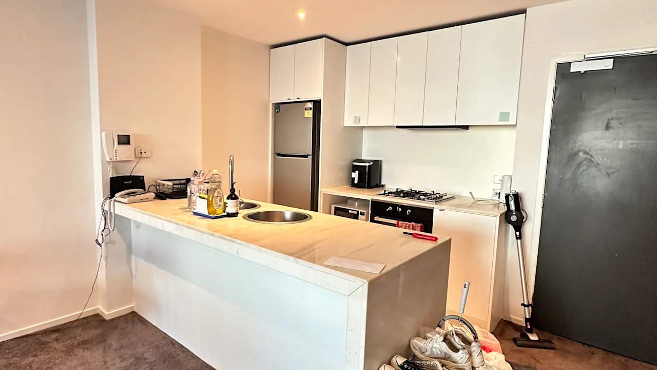 Whole property with 2 rooms for rent