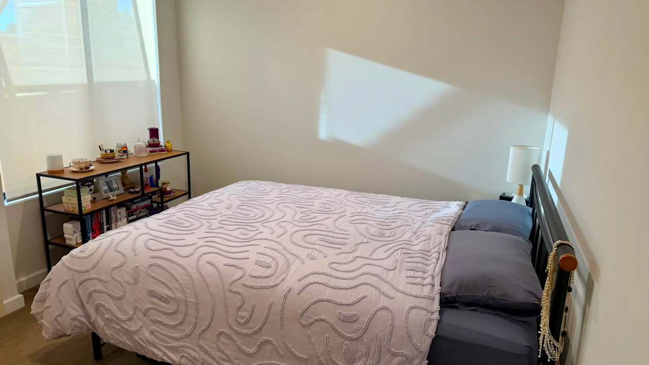 Unfurnished room in a share house