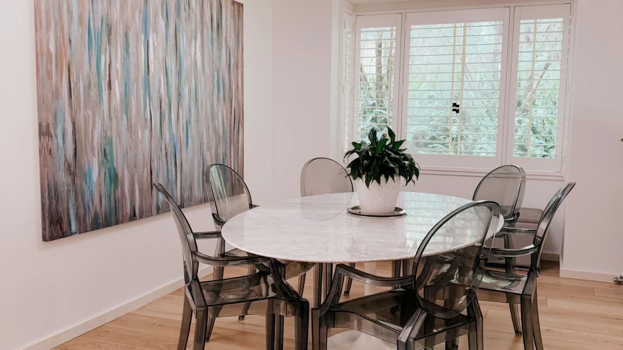 Room in a share house