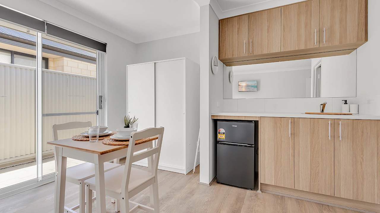 Furnished room with own bathroom