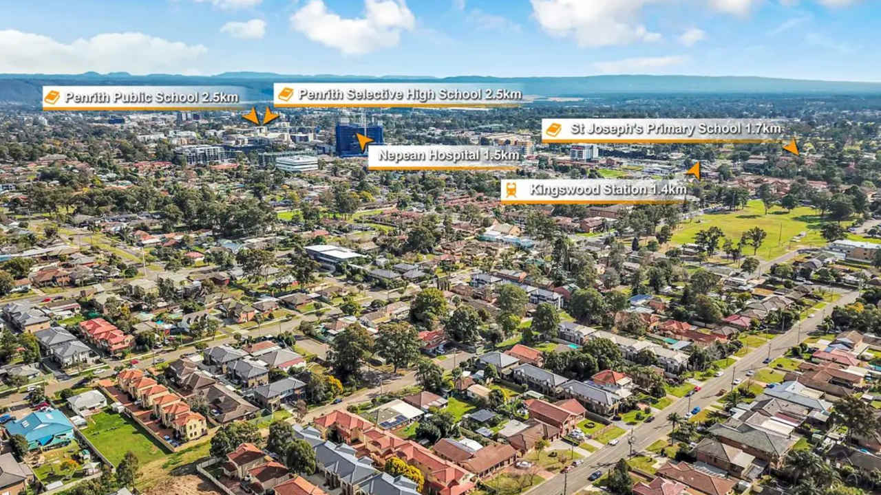 Room in a share house