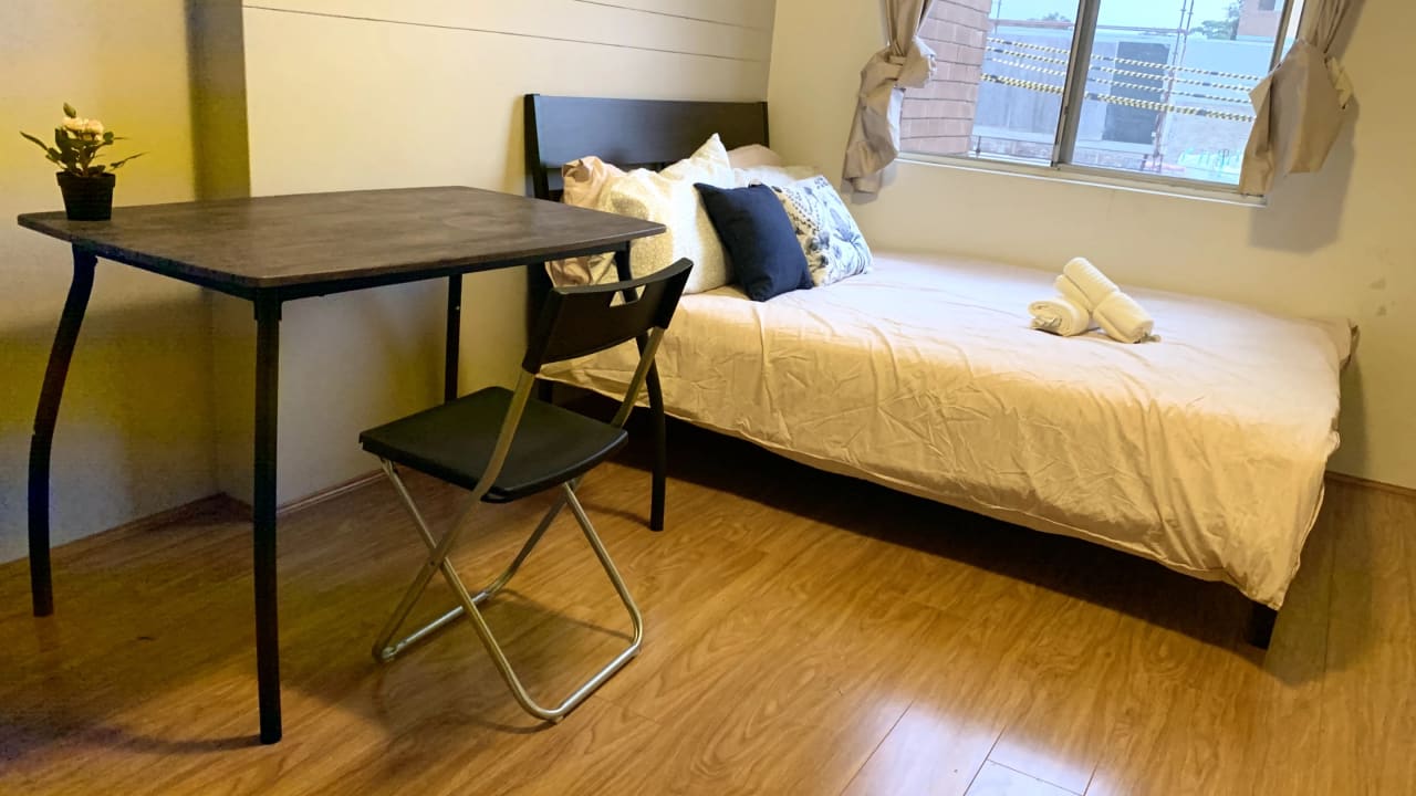 Whole property with 2 rooms for rent