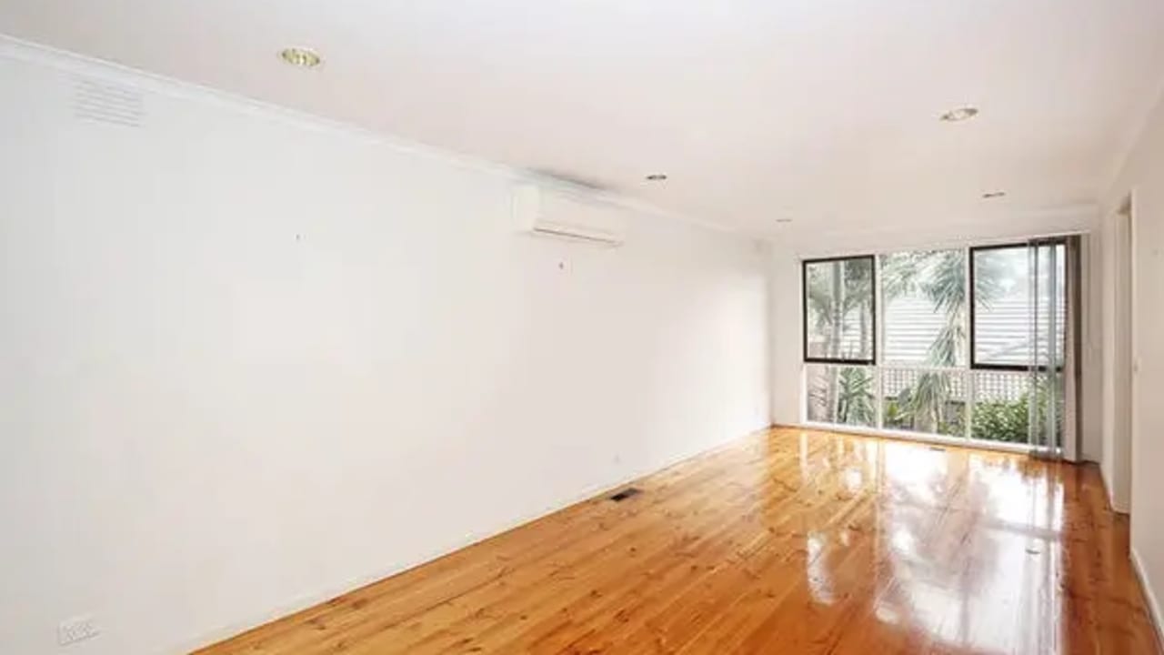Unfurnished room with own bathroom