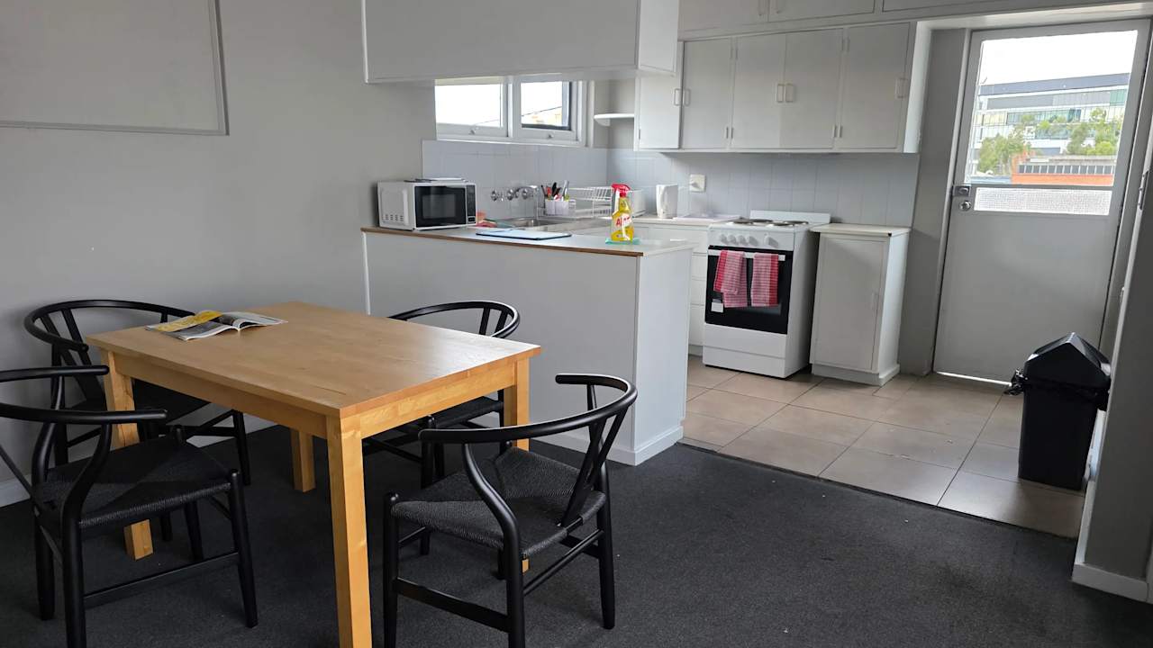 Furnished room in a share house