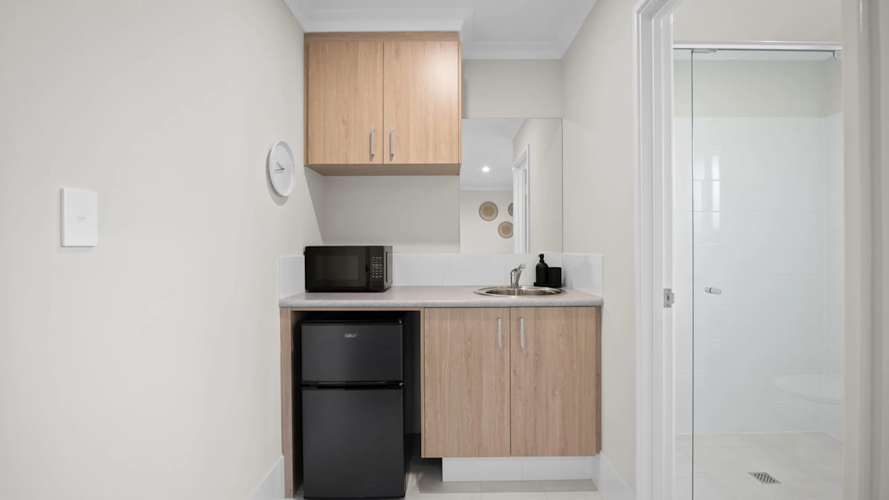 Furnished room with ensuite in a share house