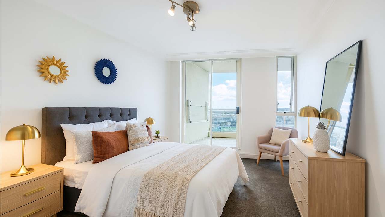 Furnished room in a flatshare