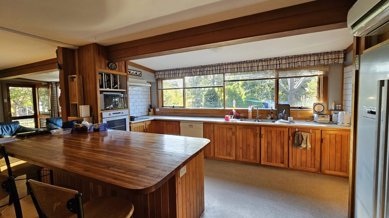 Furnished room with ensuite in a share house