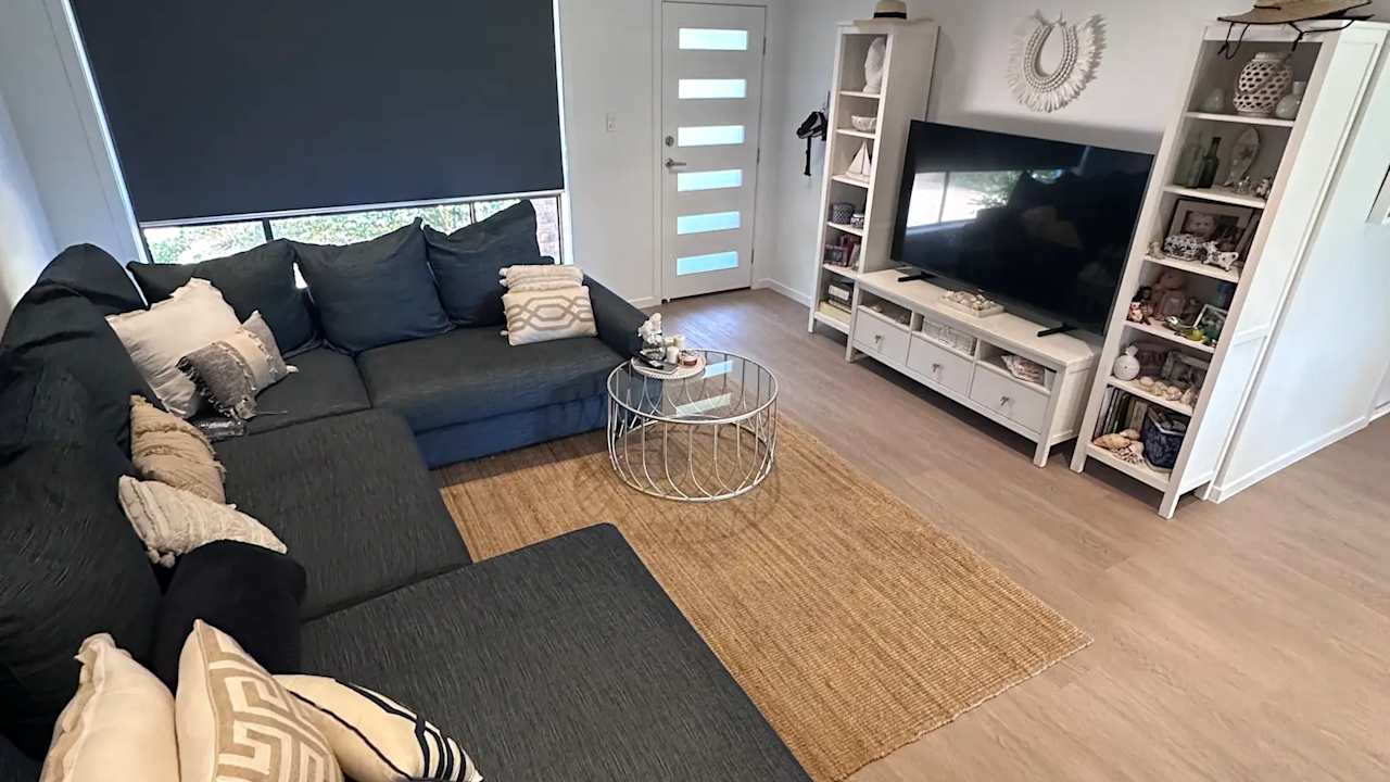 Furnished room with own bathroom