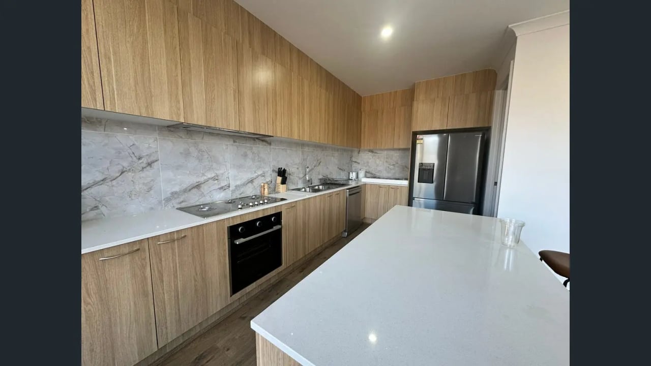 Whole property with 4 rooms for rent
