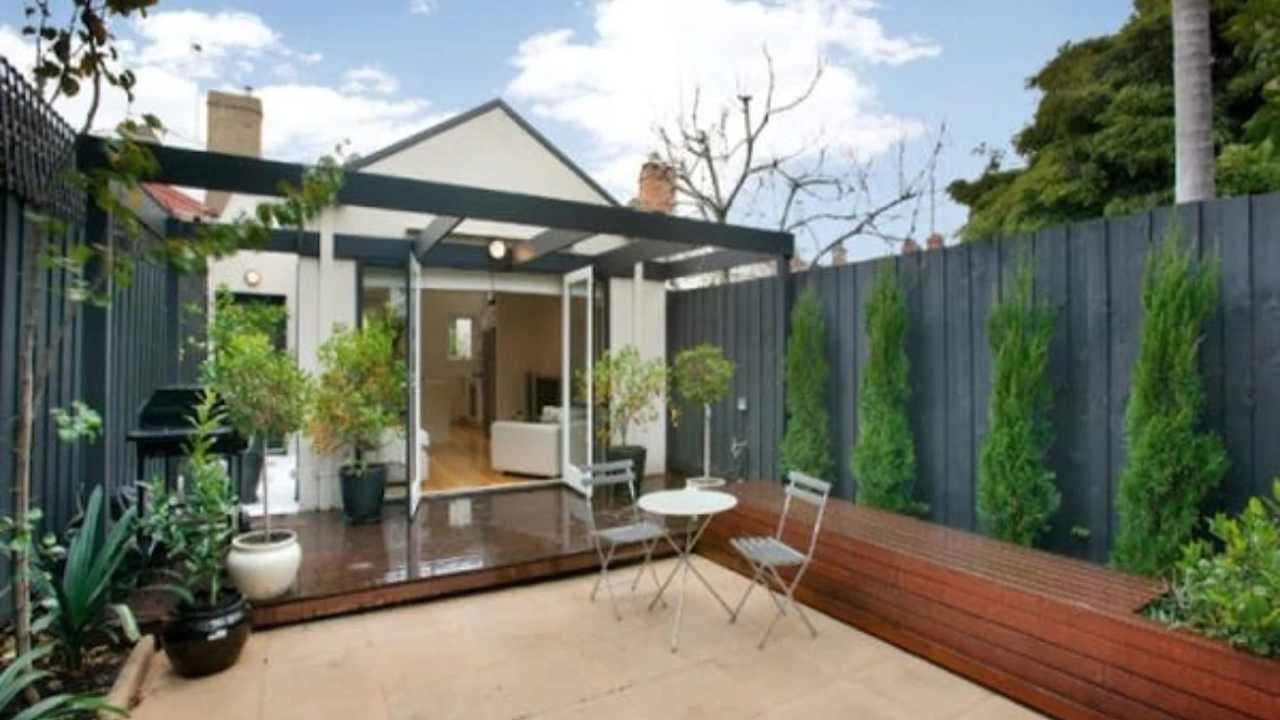 Unfurnished room in a share house