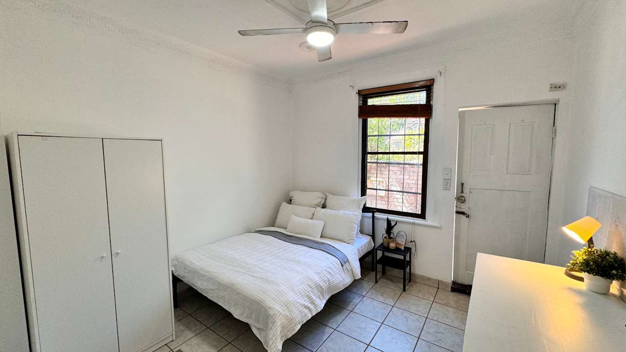 Furnished room studio flat for rent