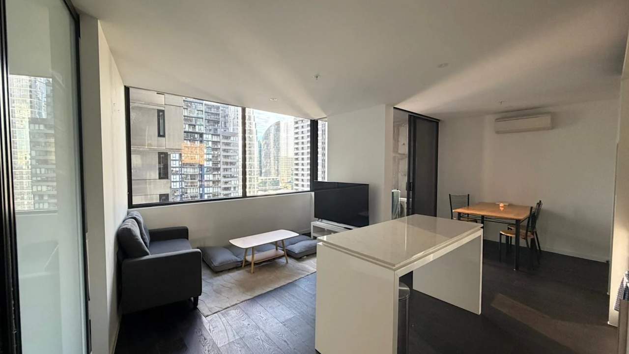 Whole property with 2 rooms for rent