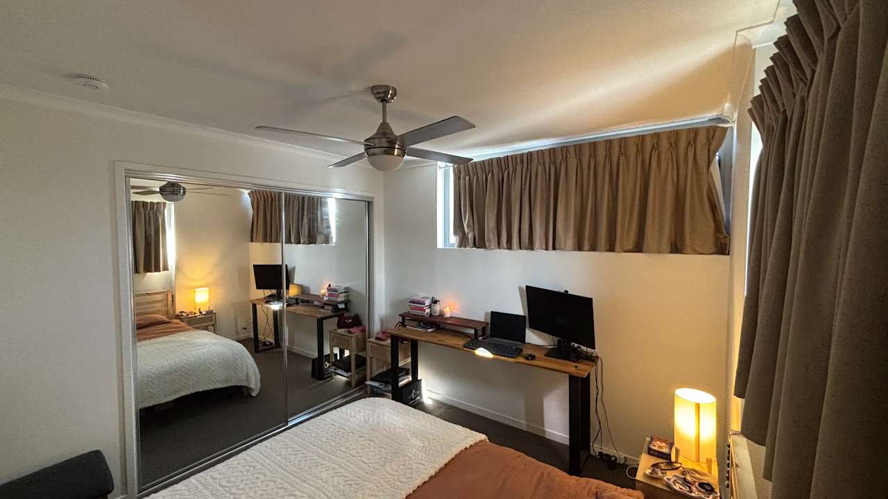 Unfurnished room with own bathroom