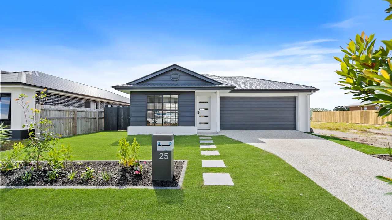 Furnished room with ensuite in a share house