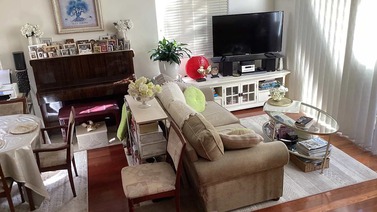 Furnished room in a share house