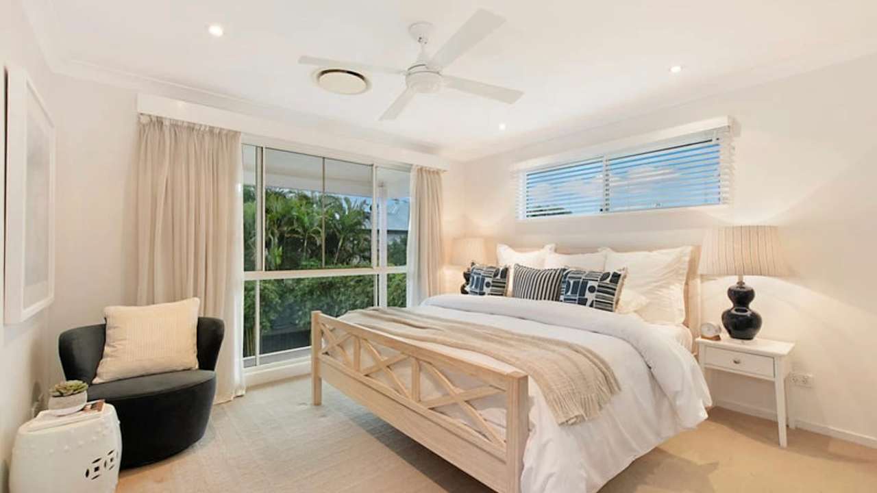 Room with ensuite in a share house
