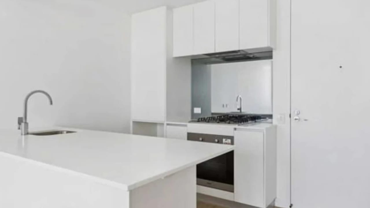 Whole property with 2 rooms for rent