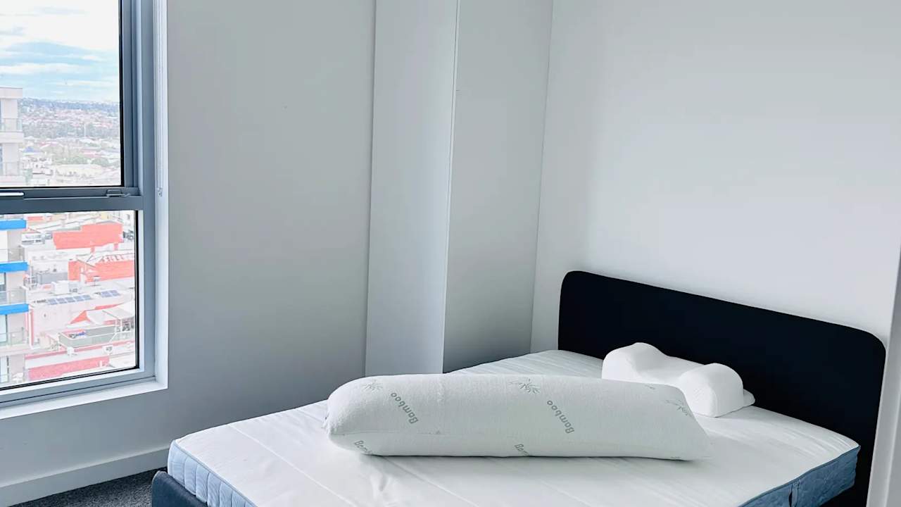 Furnished room with own bathroom