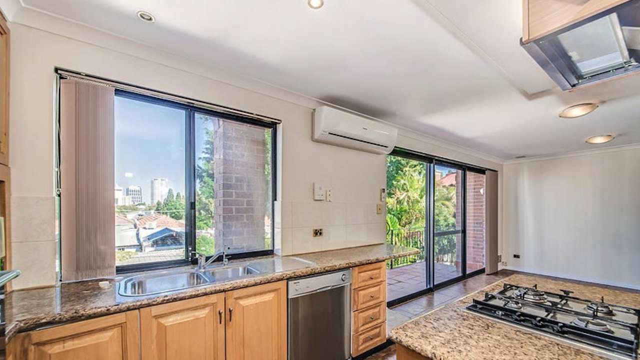 Furnished room with ensuite in a share house