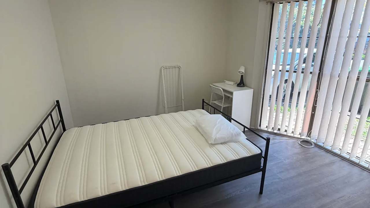 Furnished room in a share house