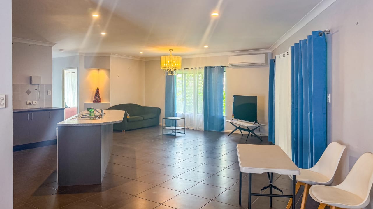 Furnished room with ensuite in a share house
