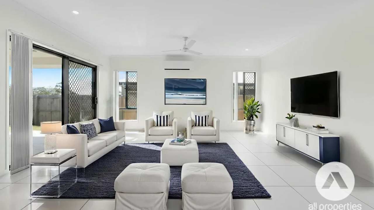 Unfurnished room in a share house