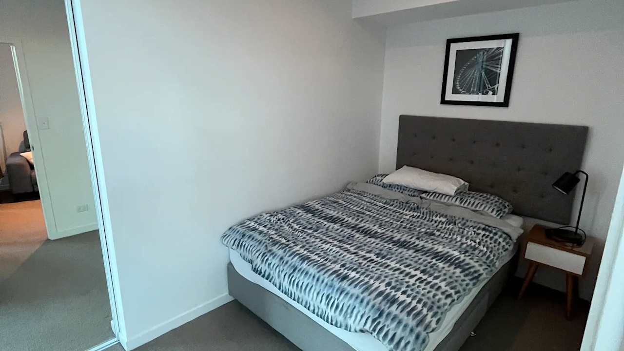 Furnished room in a flatshare