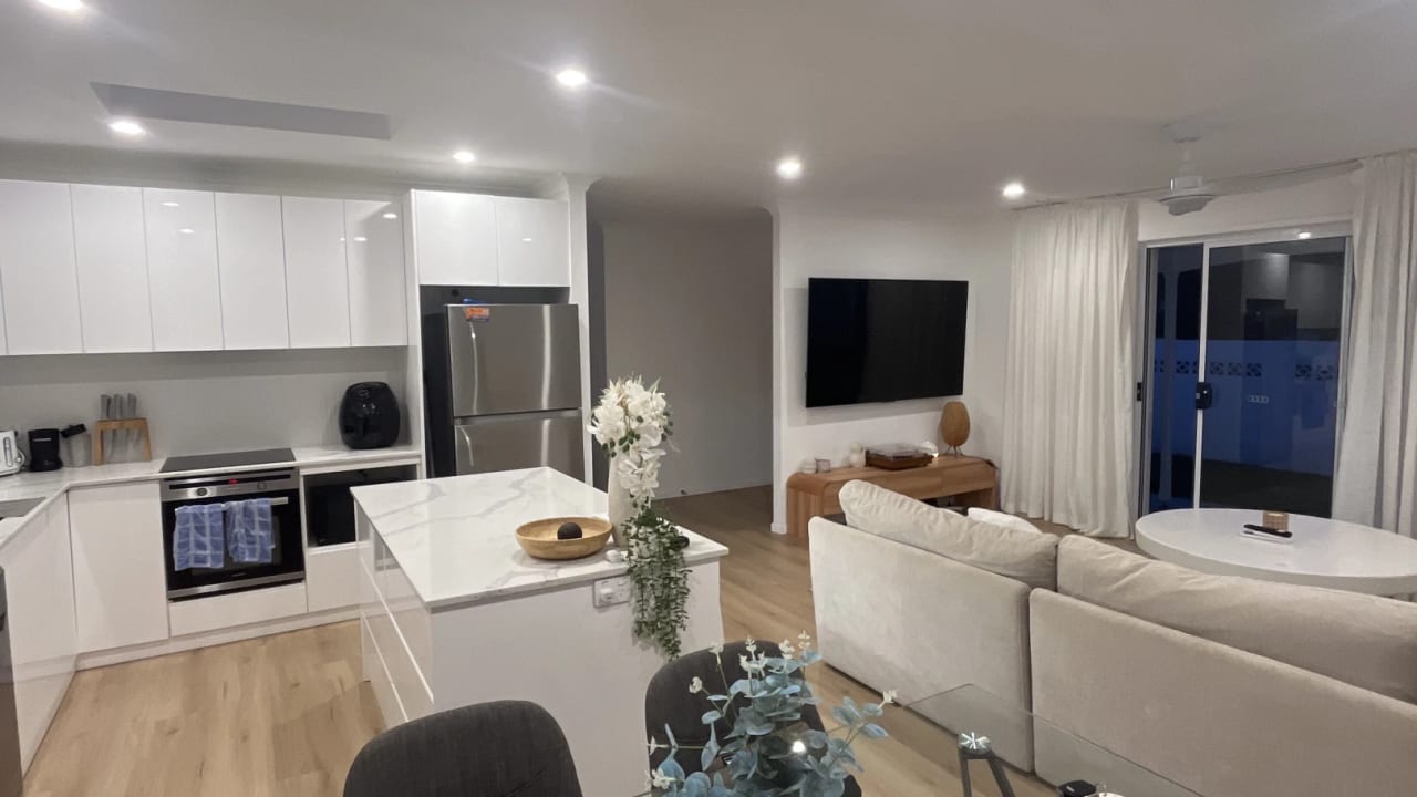 Unfurnished room in a share house