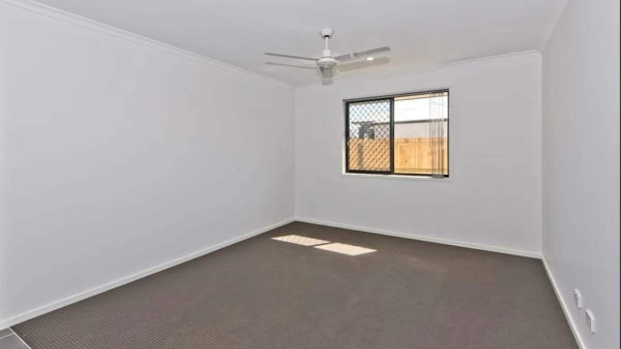 Unfurnished room with own bathroom