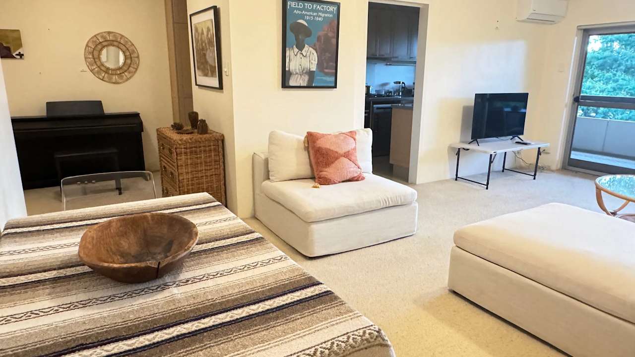 Whole property with 2 rooms for rent