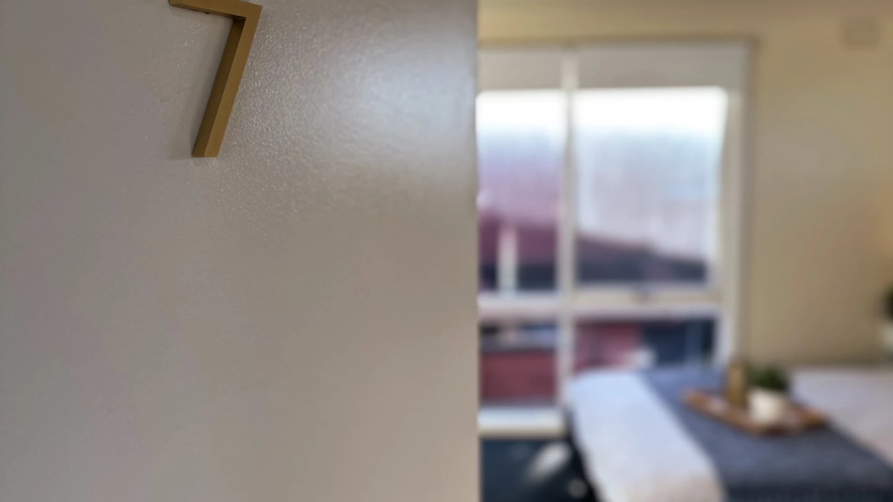Furnished room in a share house