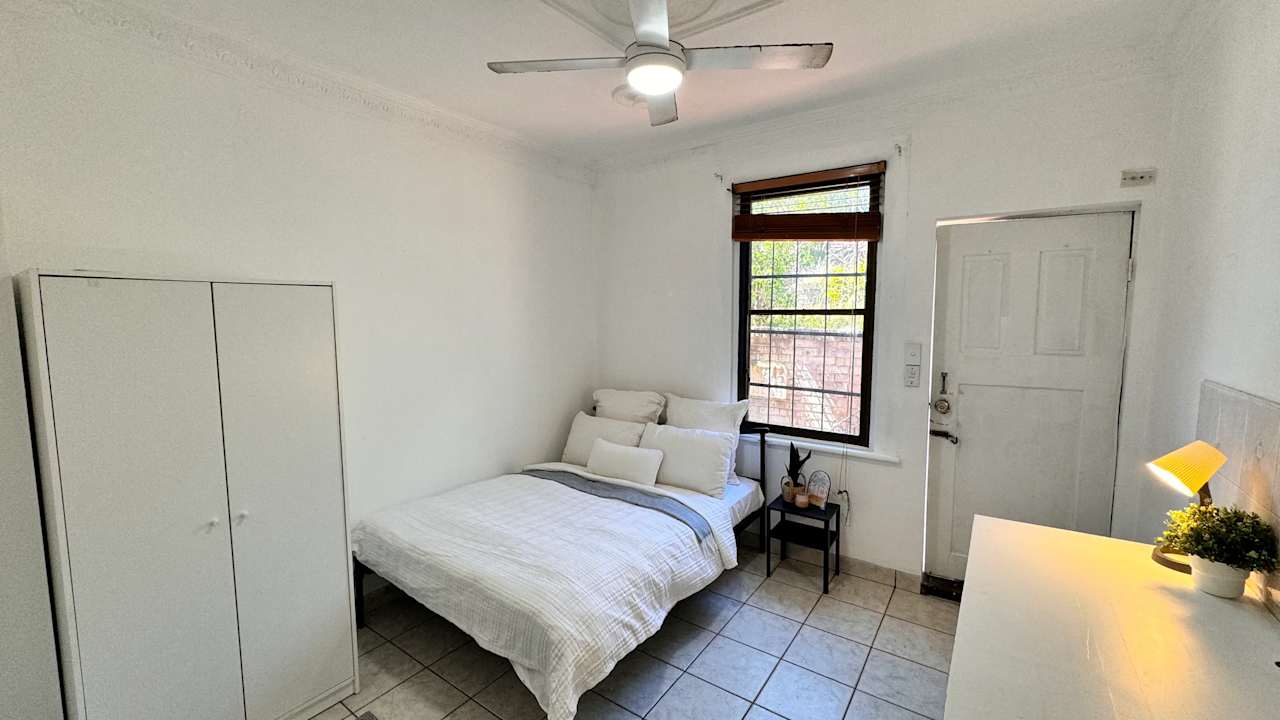 Furnished room studio flat for rent