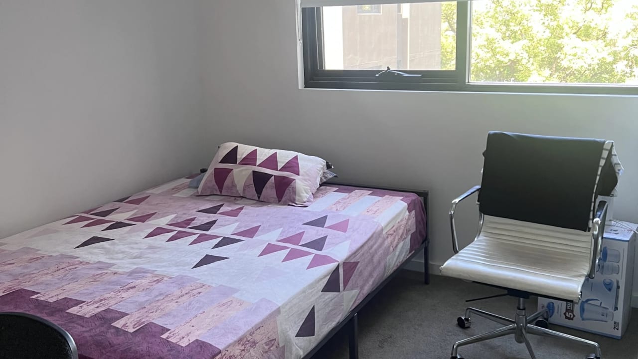 Furnished room with own bathroom