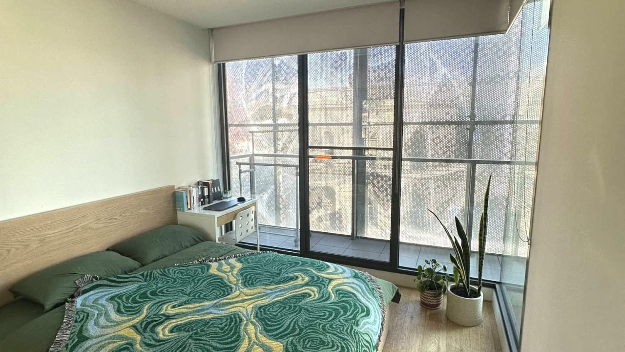 Furnished room with own bathroom