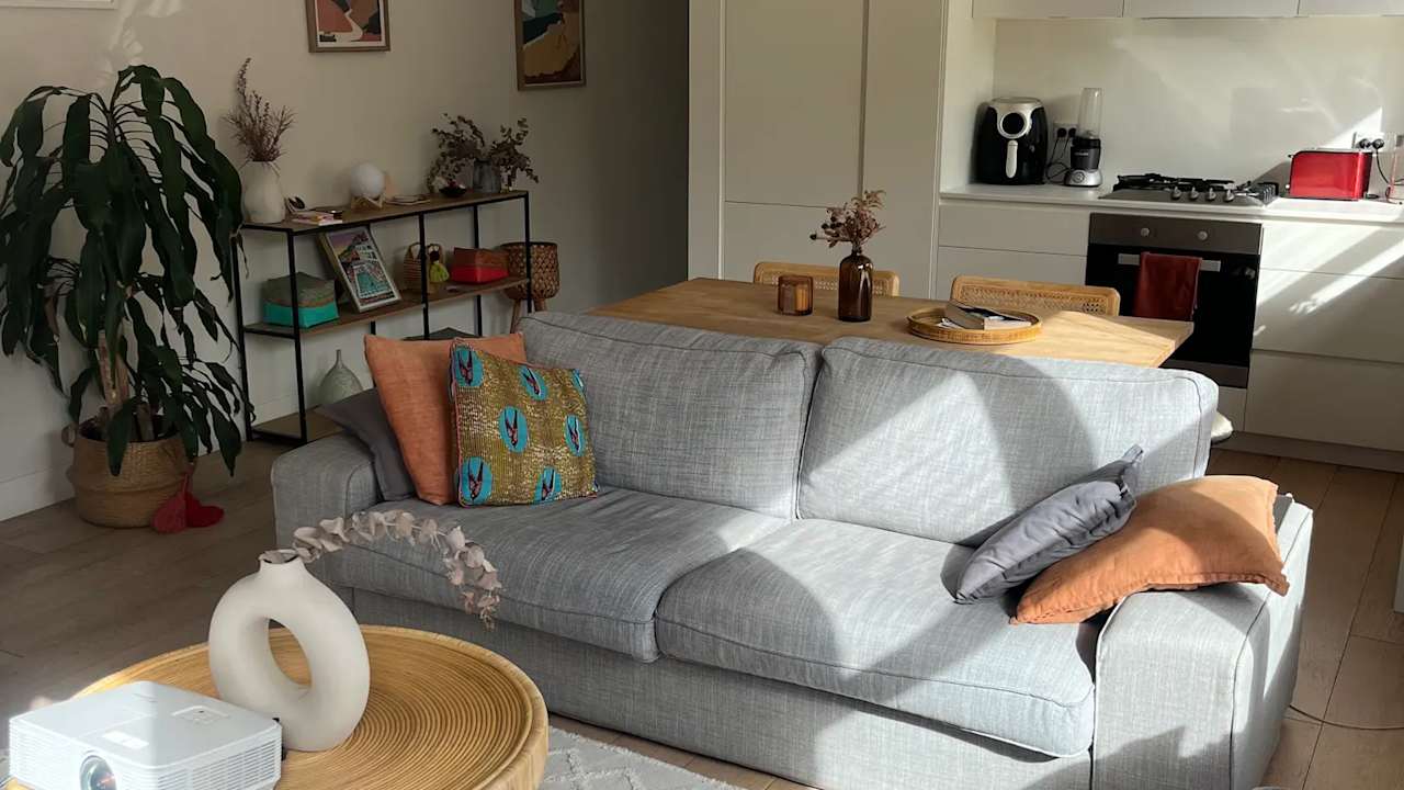 Furnished room in a flatshare