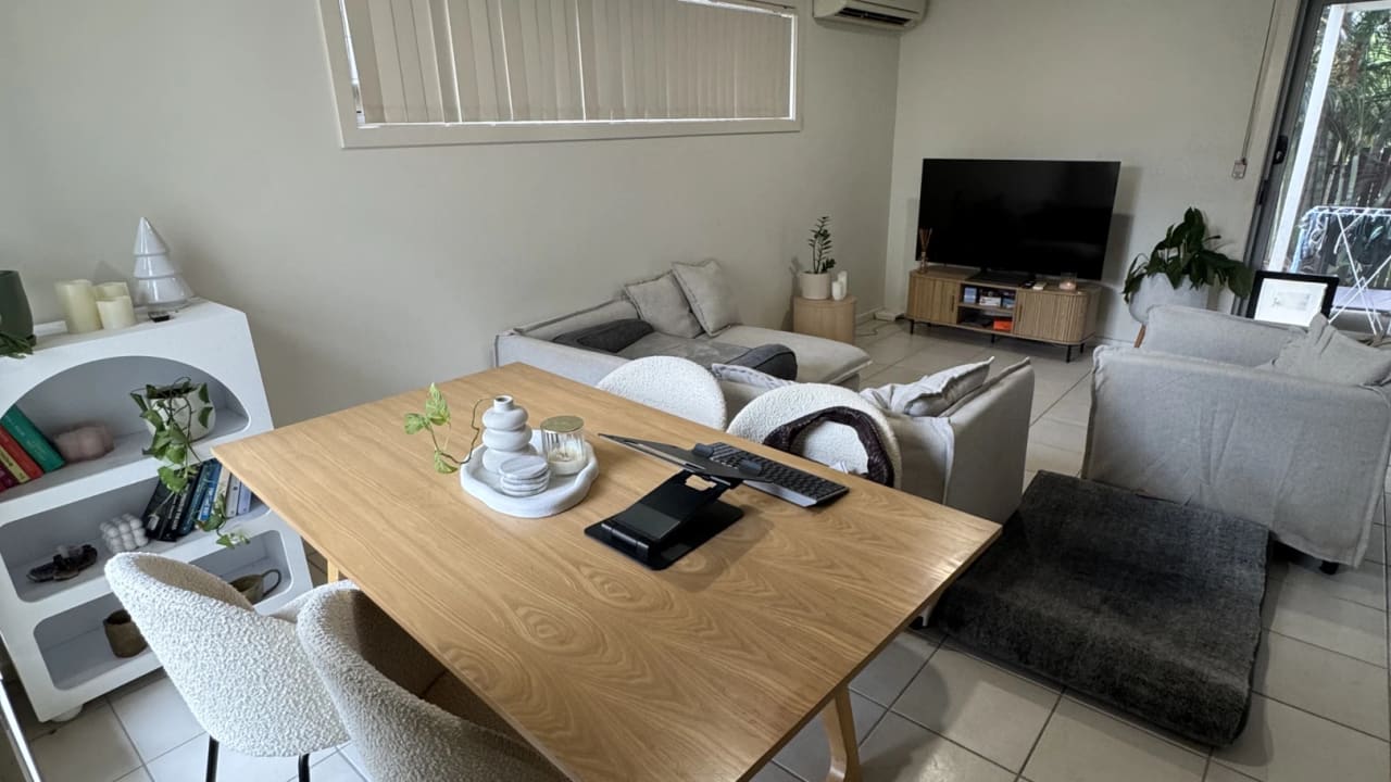 Unfurnished room with own bathroom