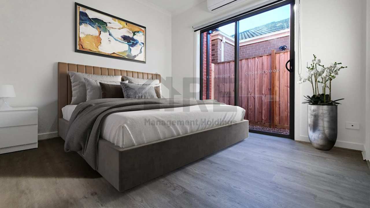 Furnished room with ensuite in a share house