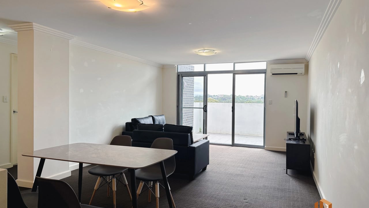 Furnished room with own bathroom