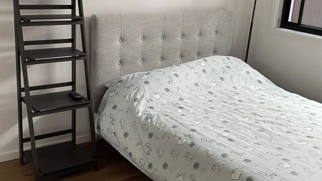 Furnished room with own bathroom