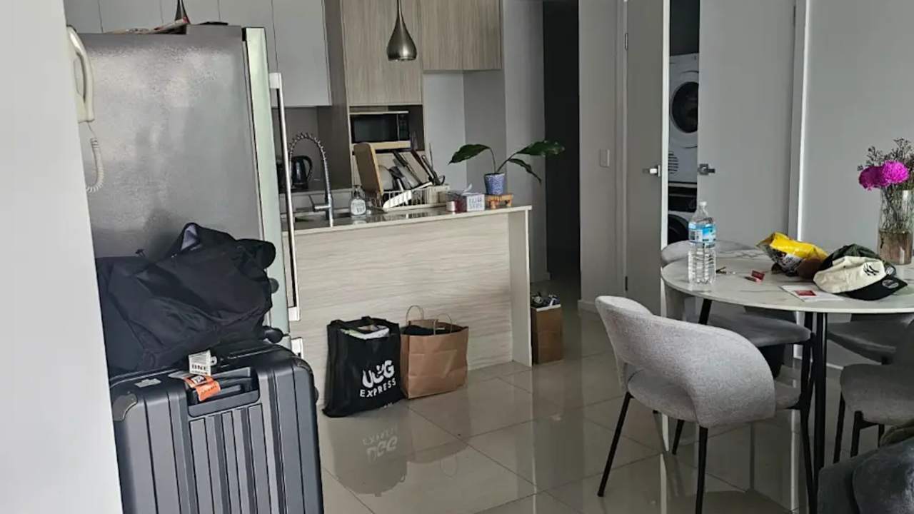 Furnished room with own bathroom